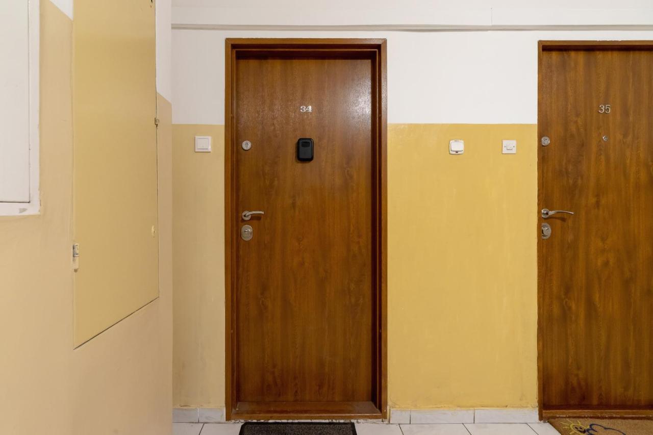 קרקוב Lagiewniki Sanctuary One Bedroom Apartment By Renters מראה חיצוני תמונה